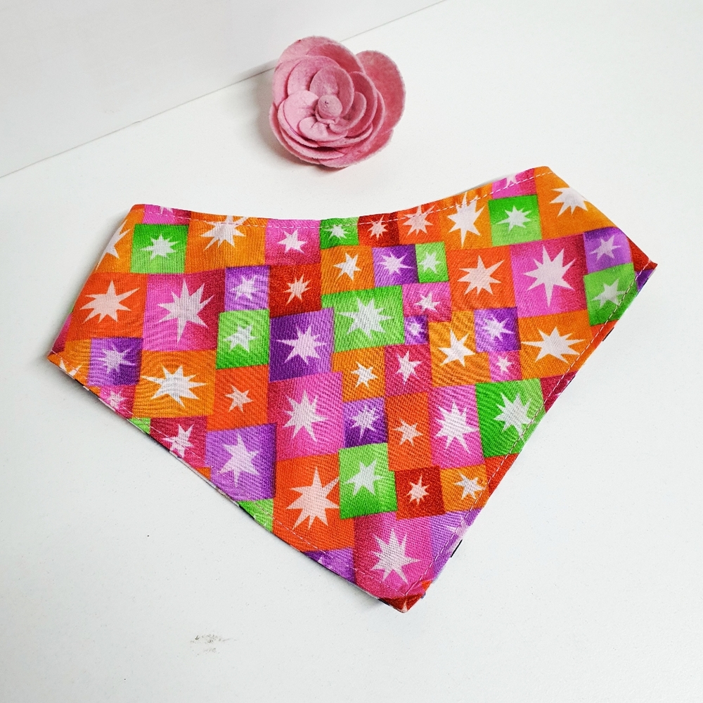 🐶 5 for $15 * Pablo Pinks With Stars Snap On Dog Bandana